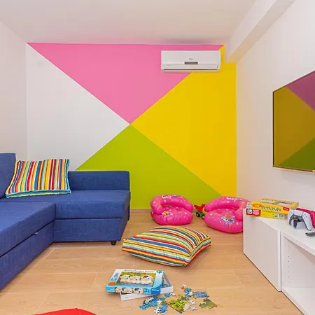 Gorgeous In * シベニク