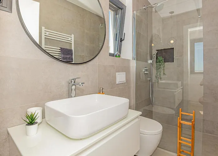 בית נופש Gorgeous In שיבניק