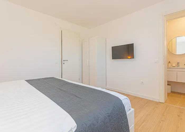 Gorgeous In Holiday home *